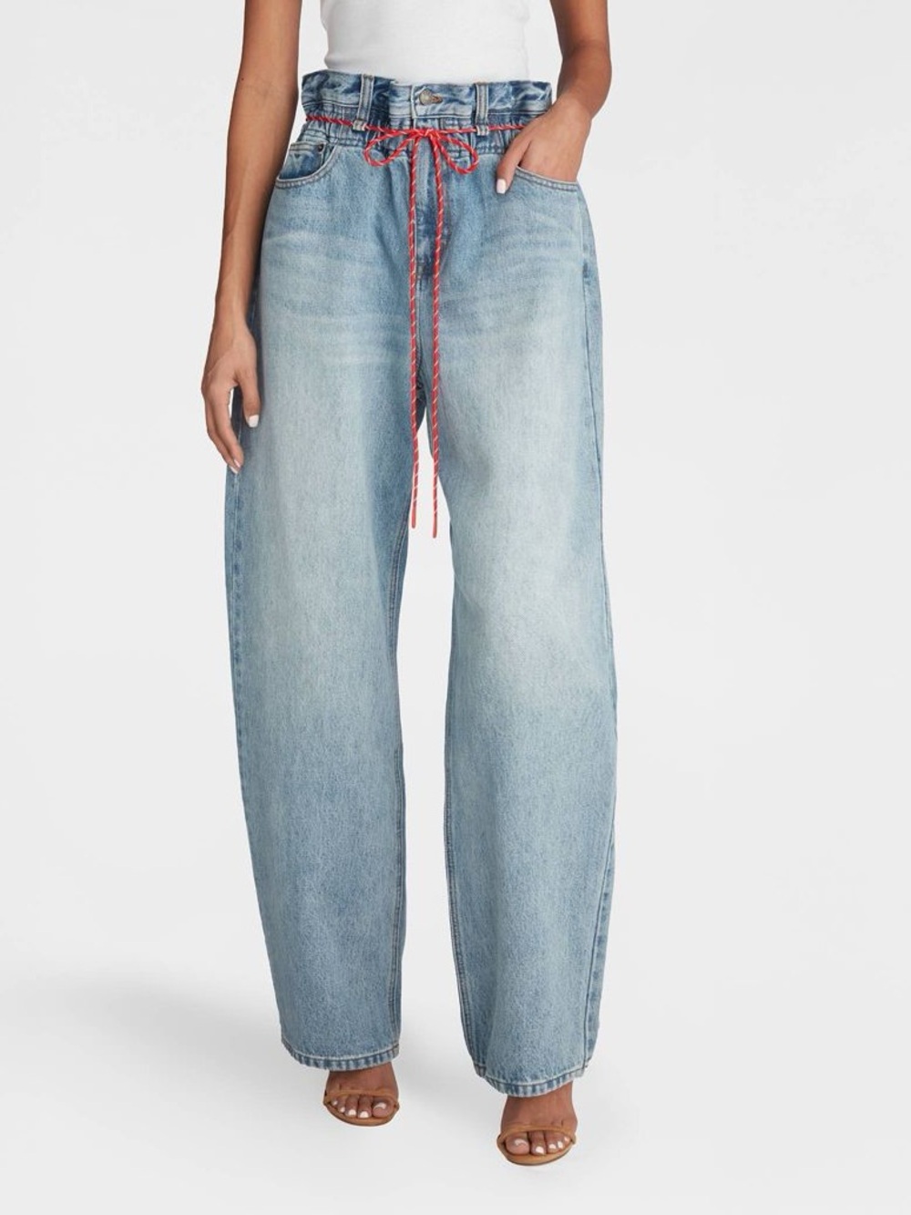 NWT KBB by KAHLANA Women Barrel Leg 'The Paper Bag Jean' Size 4